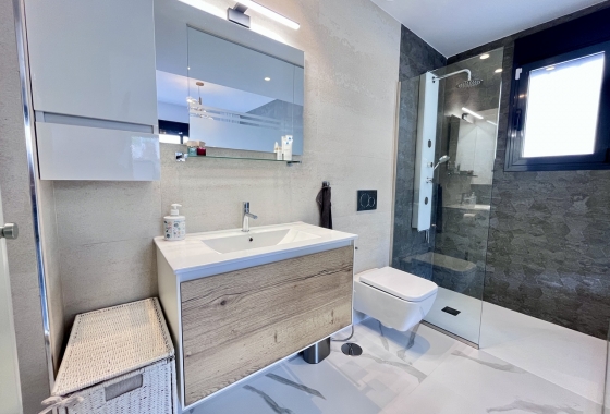 Resale - Apartment / flat - San Miguel de Salinas - Inland