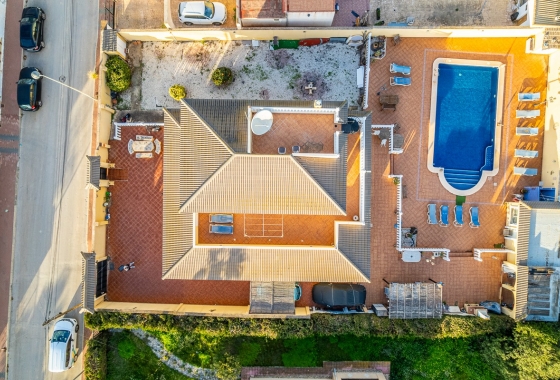 Resale - Villa - Torrevieja - Costa Blanca