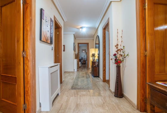 Resale - Villa - Torrevieja - Costa Blanca