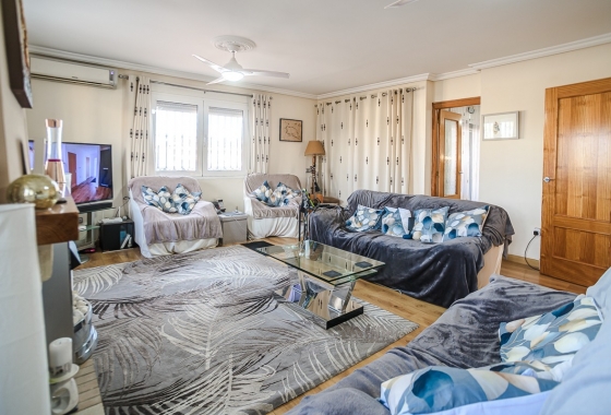 Resale - Villa - Torrevieja - Costa Blanca