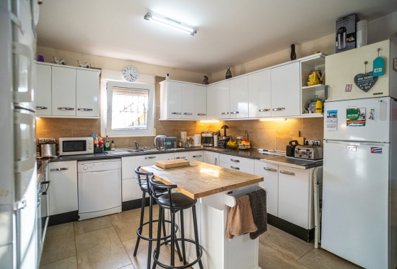 Resale - Villa - Torrevieja - Costa Blanca