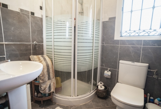Resale - Villa - Torrevieja - Costa Blanca