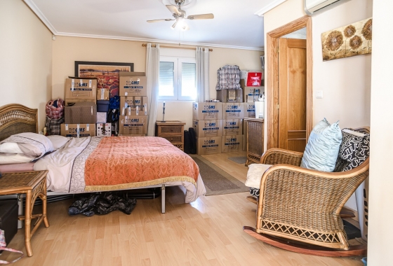 Resale - Villa - Torrevieja - Costa Blanca