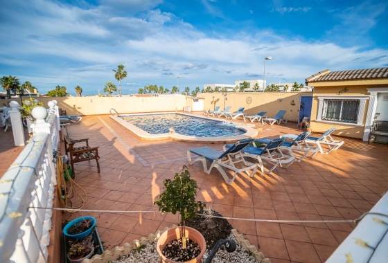 Resale - Villa - Torrevieja - Costa Blanca