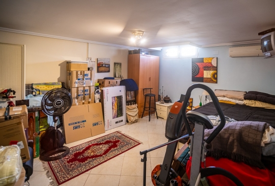 Resale - Villa - Torrevieja - Costa Blanca