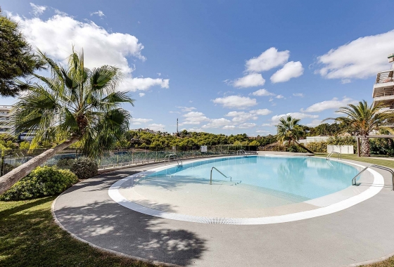 Resale - Apartment / flat - Orihuela Costa - Los Dolses