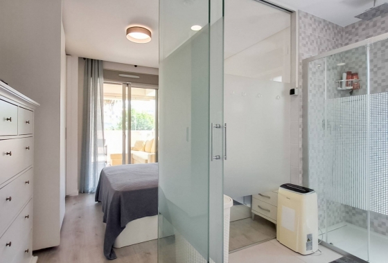 Resale - Apartment / flat - Orihuela Costa - Los Dolses