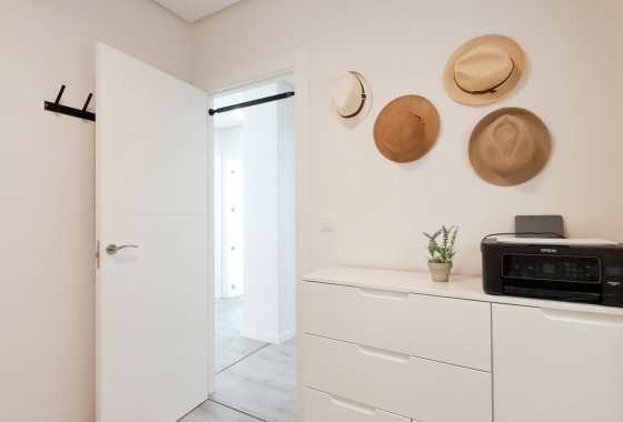 Resale - Apartment / flat - Orihuela Costa - Los Dolses