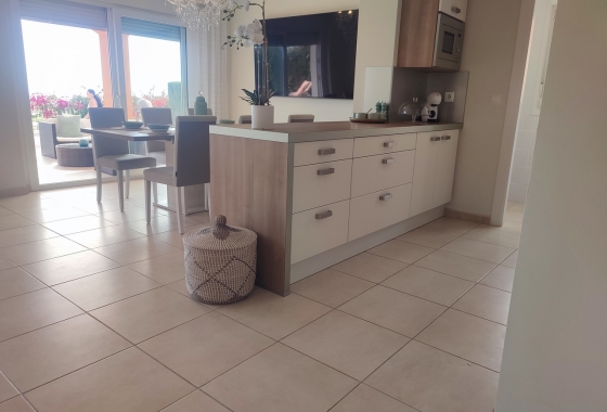 Herverkoop - Appartement / flat - Altaona Golf - Inland