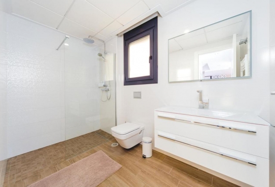 Resale - Villa - Torrevieja - Costa Blanca