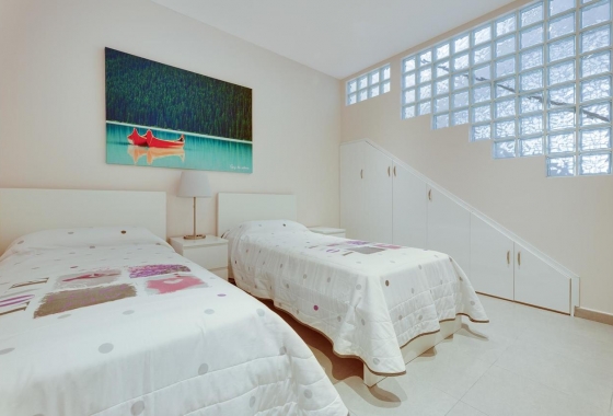 Resale - Villa - Torrevieja - Costa Blanca