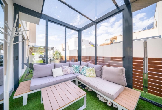 Resale - Villa - Torrevieja - Costa Blanca