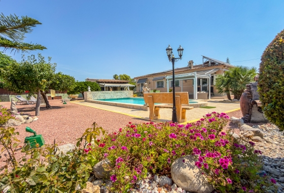 Resale - Villa - Catral - Costa Blanca