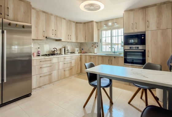 Resale - Villa - Catral - Costa Blanca