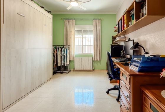 Resale - Villa - Catral - Costa Blanca