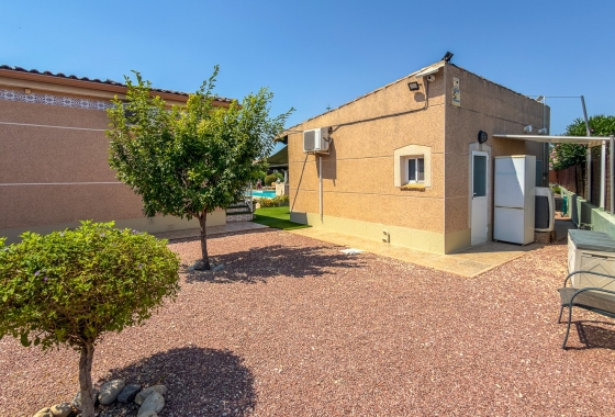 Resale - Villa - Catral - Costa Blanca