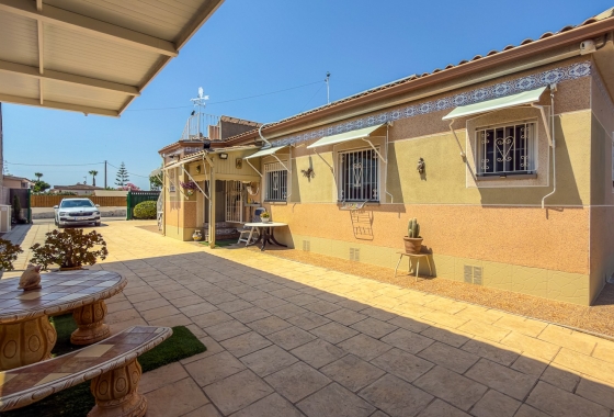 Resale - Villa - Catral - Costa Blanca