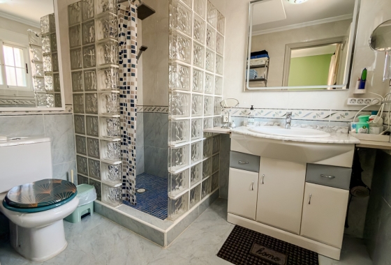 Resale - Villa - Catral - Costa Blanca