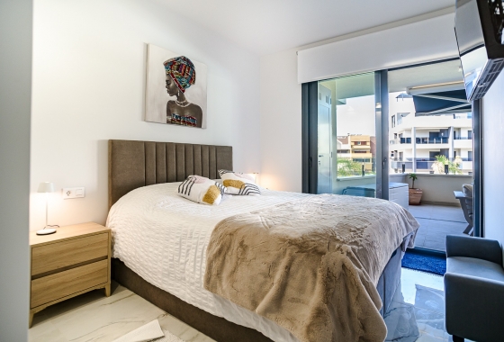 Resale - Apartment / flat - Torrevieja - Costa Blanca