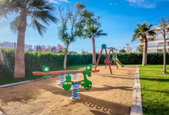 Resale - Apartment / flat - Torrevieja - Costa Blanca