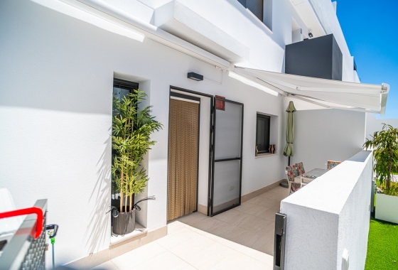 Resale - Apartment / flat - Torrevieja - Costa Blanca
