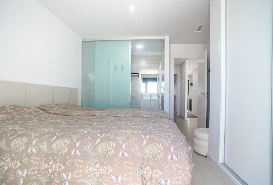 Resale - Apartment / flat - Torrevieja - Costa Blanca