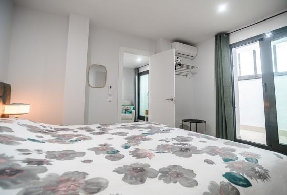 Resale - Apartment / flat - Torrevieja - Costa Blanca