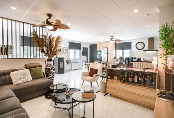 Resale - Villa - La Marina - Costa Blanca
