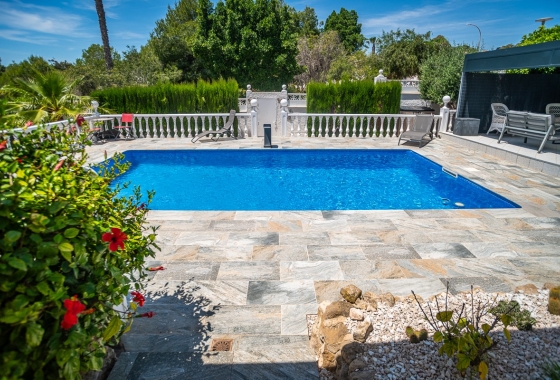 Resale - Villa - La Marina - Costa Blanca