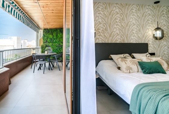 Resale - Apartment / flat - Torrevieja - Costa Blanca