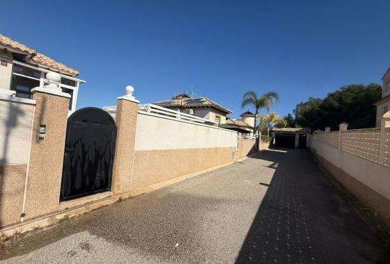 Wiederverkauf - Villa - Orihuela Costa - Costa Blanca