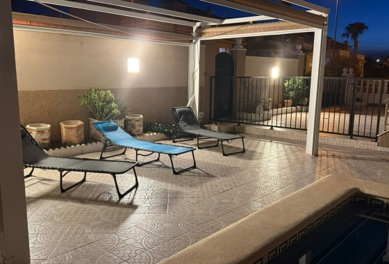 Wiederverkauf - Villa - Orihuela Costa - Costa Blanca