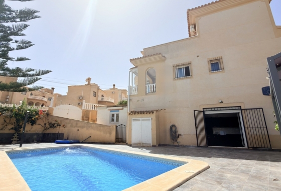 Wiederverkauf - Villa - Orihuela Costa - Costa Blanca