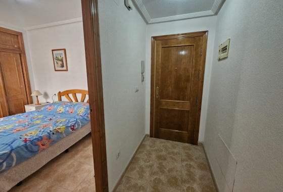 Reventa - Apartamento / piso - Torrevieja - El Acequión - Los Náufragos