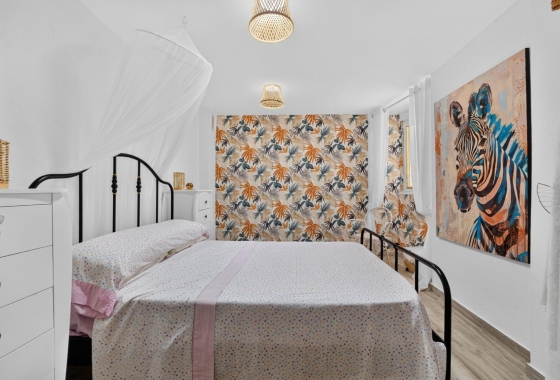 Återförsäljning - Lägenhet / lägenhet - Torrevieja - Playa del Cura