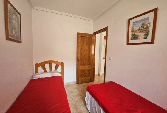 Reventa - Apartamento / piso - Torrevieja - El Acequión - Los Náufragos