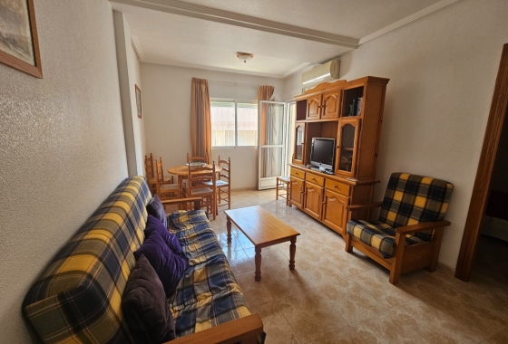 Reventa - Apartamento / piso - Torrevieja - El Acequión - Los Náufragos