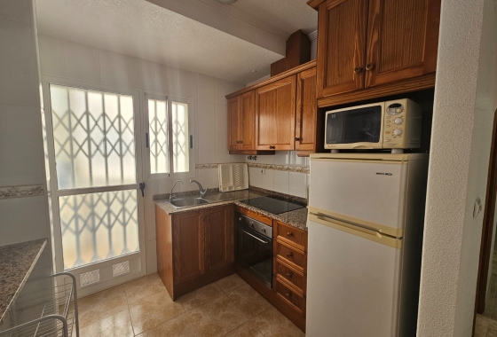 Reventa - Apartamento / piso - Torrevieja - El Acequión - Los Náufragos