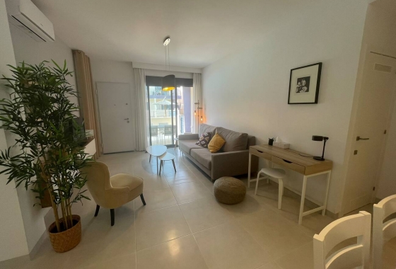 Reventa - Apartamento / piso - Pilar de la Horadada - Torre De La Horadada