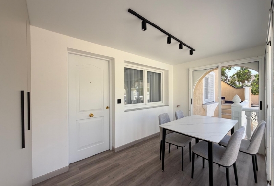 Reventa - Adosado - Torrevieja - Miramar - Torre Del Moro