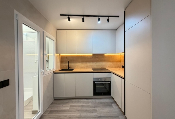 Reventa - Adosado - Torrevieja - Miramar - Torre Del Moro