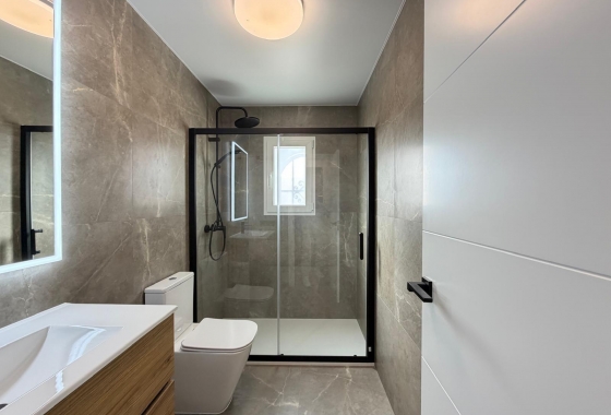Reventa - Adosado - Torrevieja - Miramar - Torre Del Moro