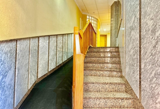 Reventa - Apartamento / piso - Torrevieja - Playa del Cura