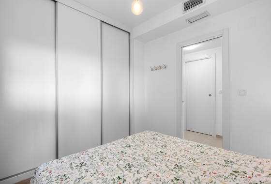 Reventa - Apartamento / piso - Orihuela Costa - Inland