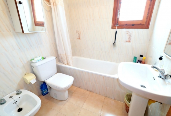 Herverkoop - Bungalow - Torrevieja - El Acequión - Los Náufragos