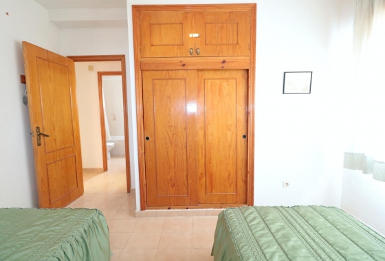 Herverkoop - Bungalow - Torrevieja - El Acequión - Los Náufragos