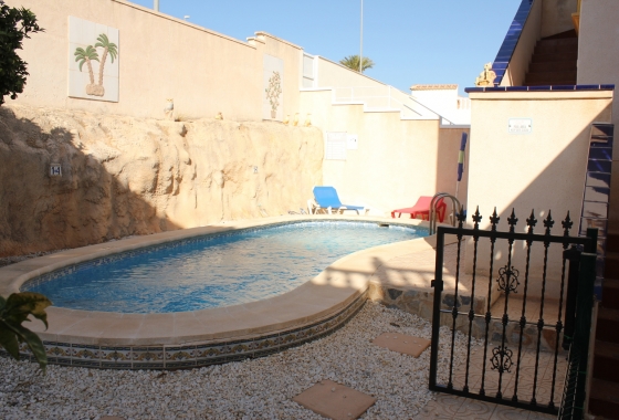 Herverkoop - Villa - Orihuela Costa - Costa Blanca