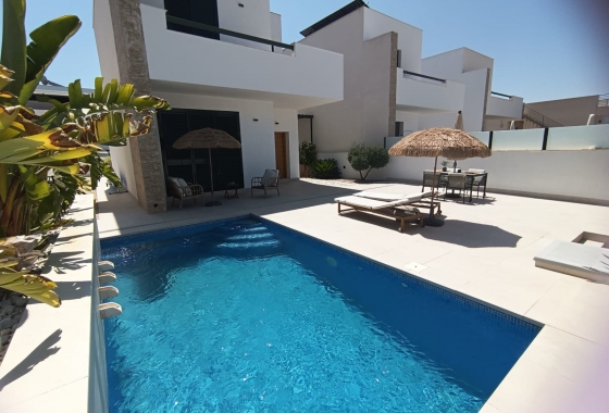 Herverkoop - Villa - Daya Nueva - Costa Blanca
