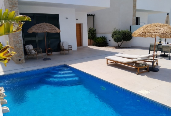Herverkoop - Villa - Daya Nueva - Costa Blanca