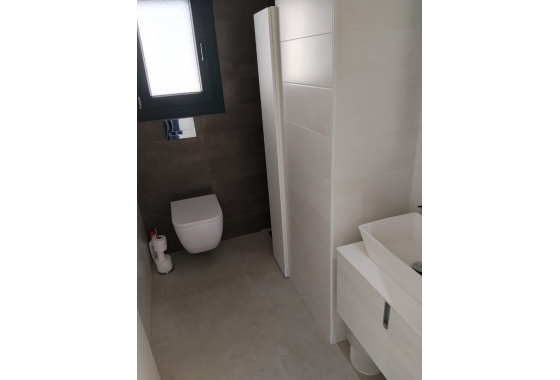 Herverkoop - Villa - Daya Nueva - Costa Blanca